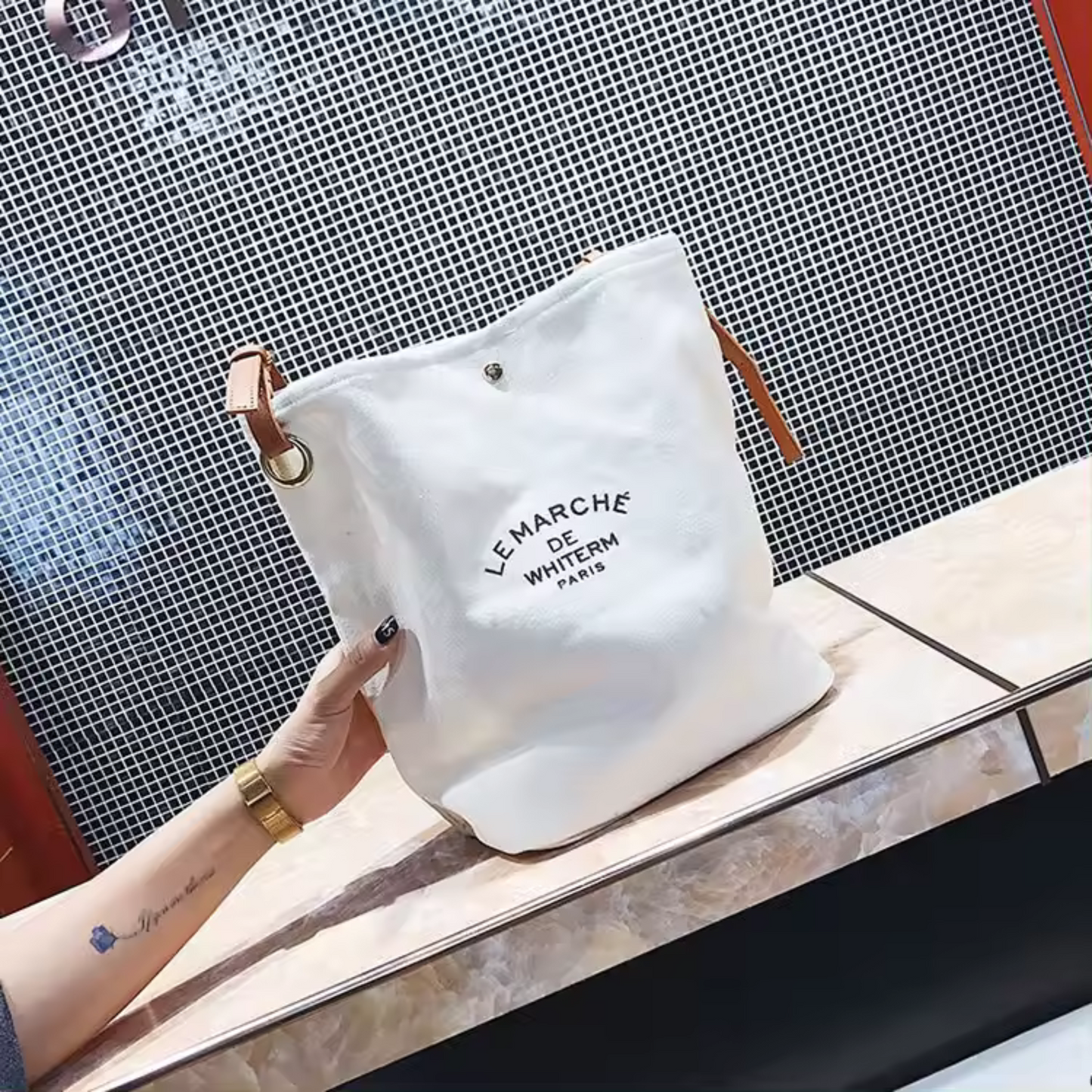 Tote Shopping Bag with Leather handles; 291TV/HH