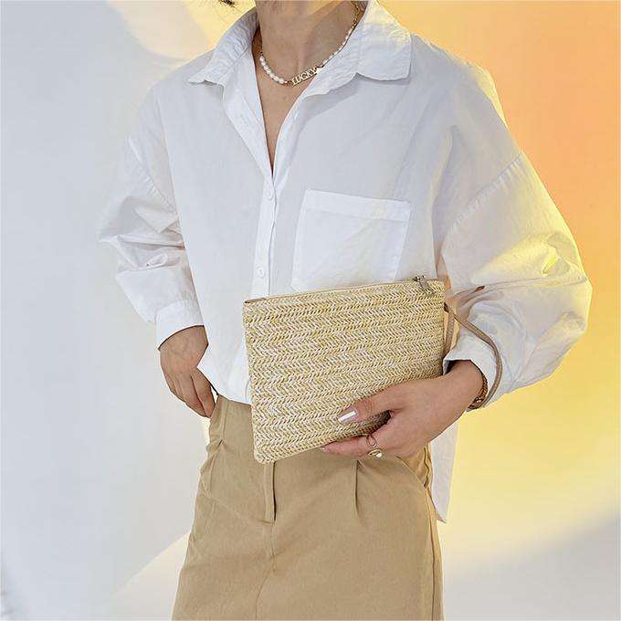 Handwoven Straw Clutch Bag; 195TV/HH