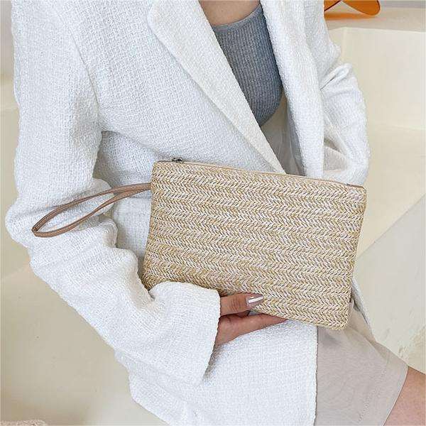 Handwoven Straw Clutch Bag; 195TV/HH