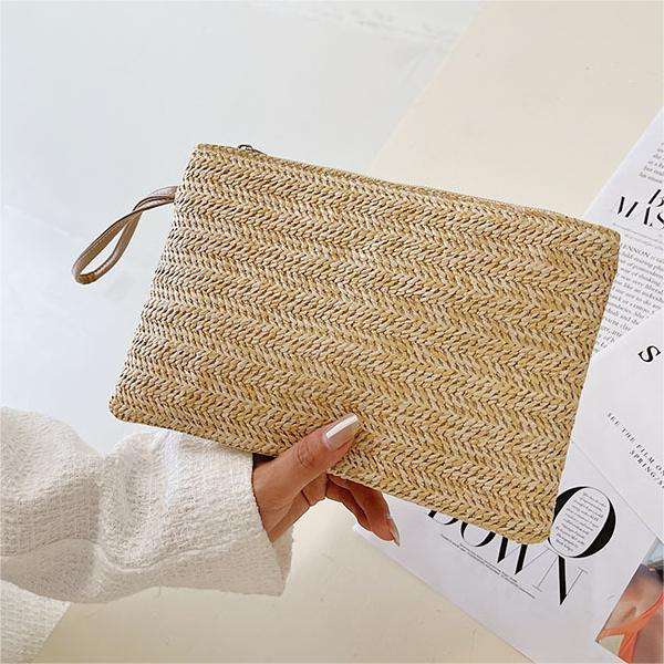 Handwoven Straw Clutch Bag; 195TV/HH